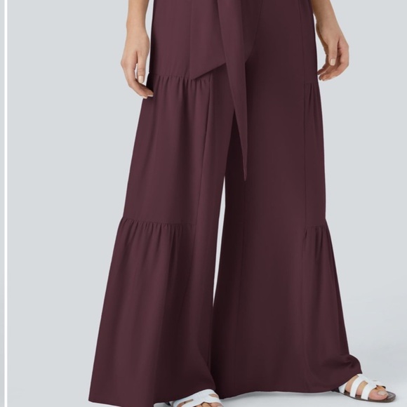 Halara breezeful flowy, wide leg pants in gorgeous burgundy color, medium, new - Picture 3 of 11